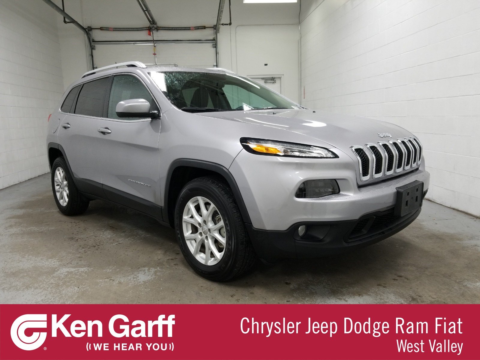 Certified Pre Owned 2017 Jeep Cherokee Latitude 4wd